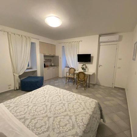 William Apartment 2 Сорренто Экстерьер фото
